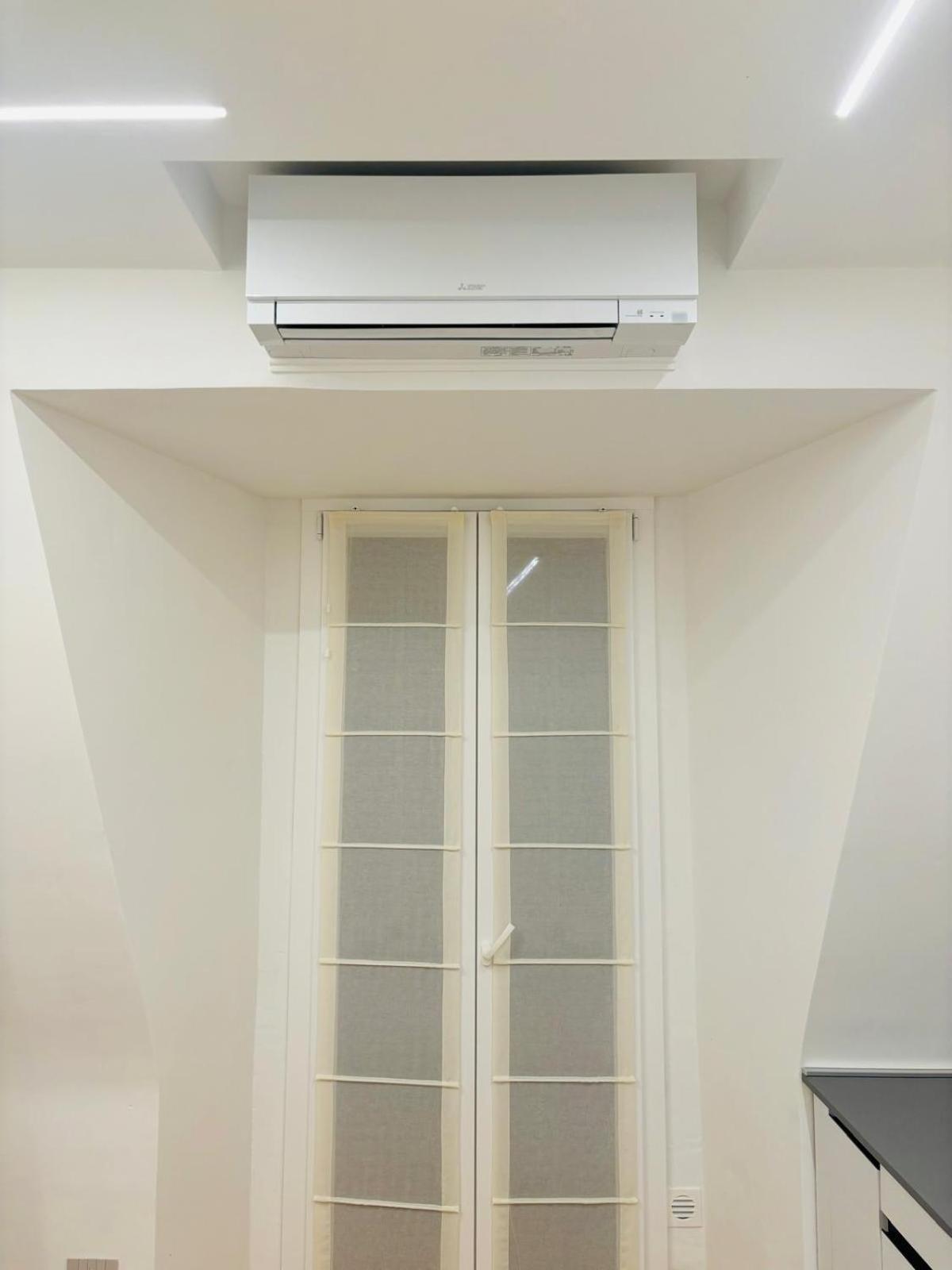 Apartment La Mombellina Oltre Holidays